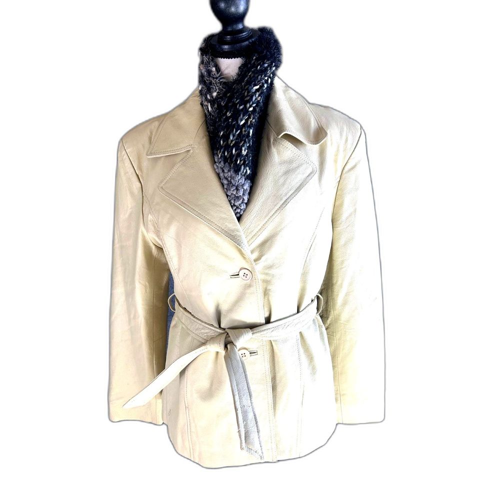 Sergio Genuine leather woman's Jacket Mid length cream tie belt good condition L